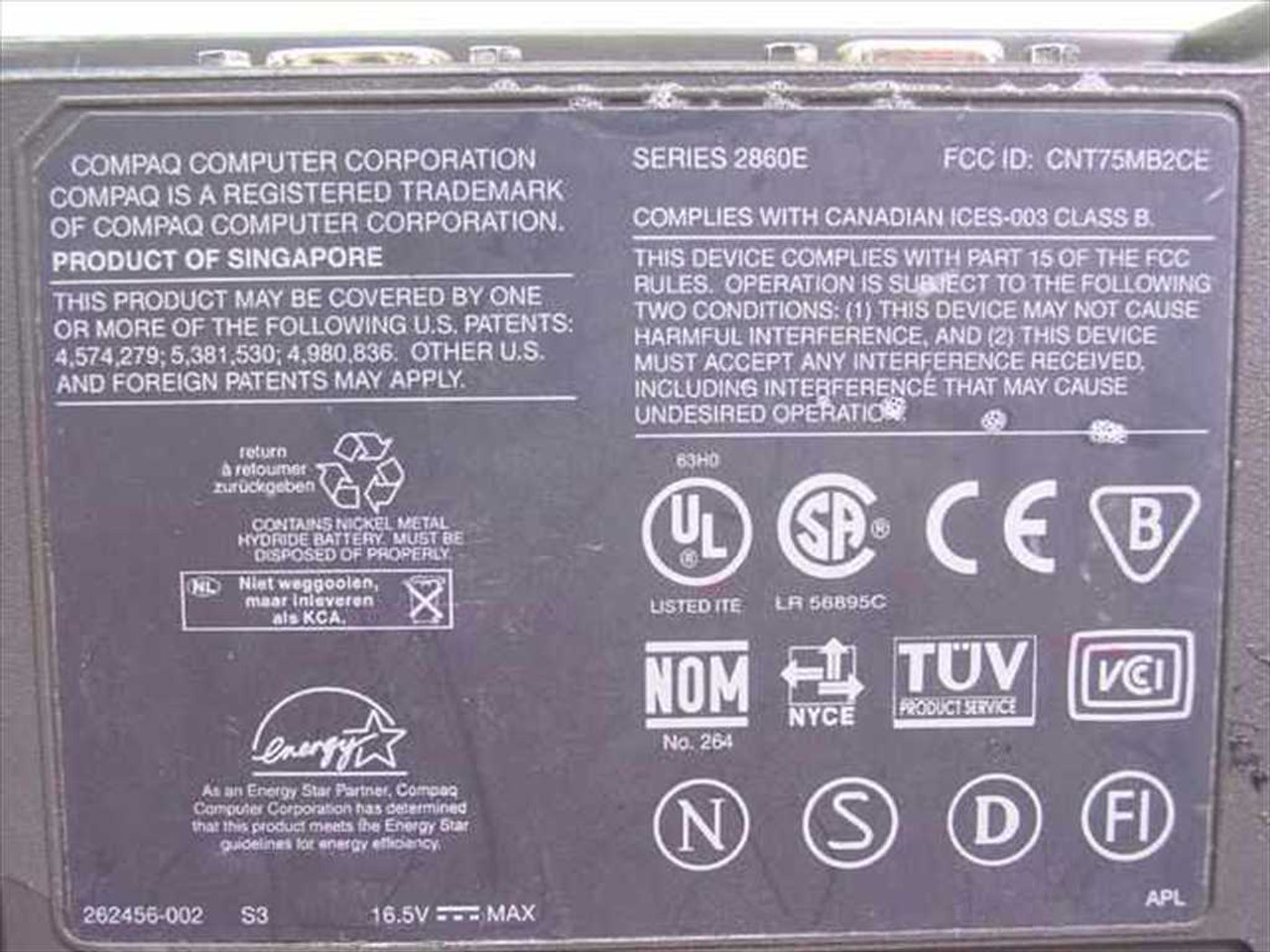 Compaq Armada 1125 100MHz Laptop 16Mb RAM 800Mb HDD PARTS UNIT