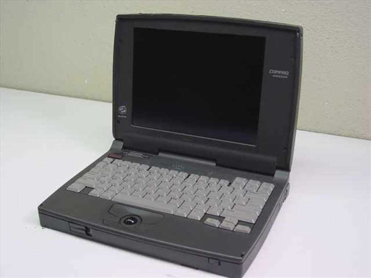 Compaq Armada 1125 100MHz Laptop 16Mb RAM 800Mb HDD PARTS UNIT