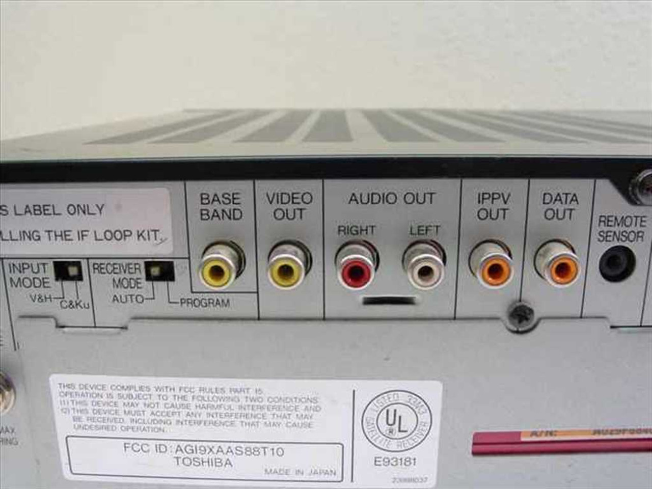 新品TOSHIBA Broadcasting Satellite Tuner Toshiba TRX-1520 VideoCipher RS Satellite Receiver