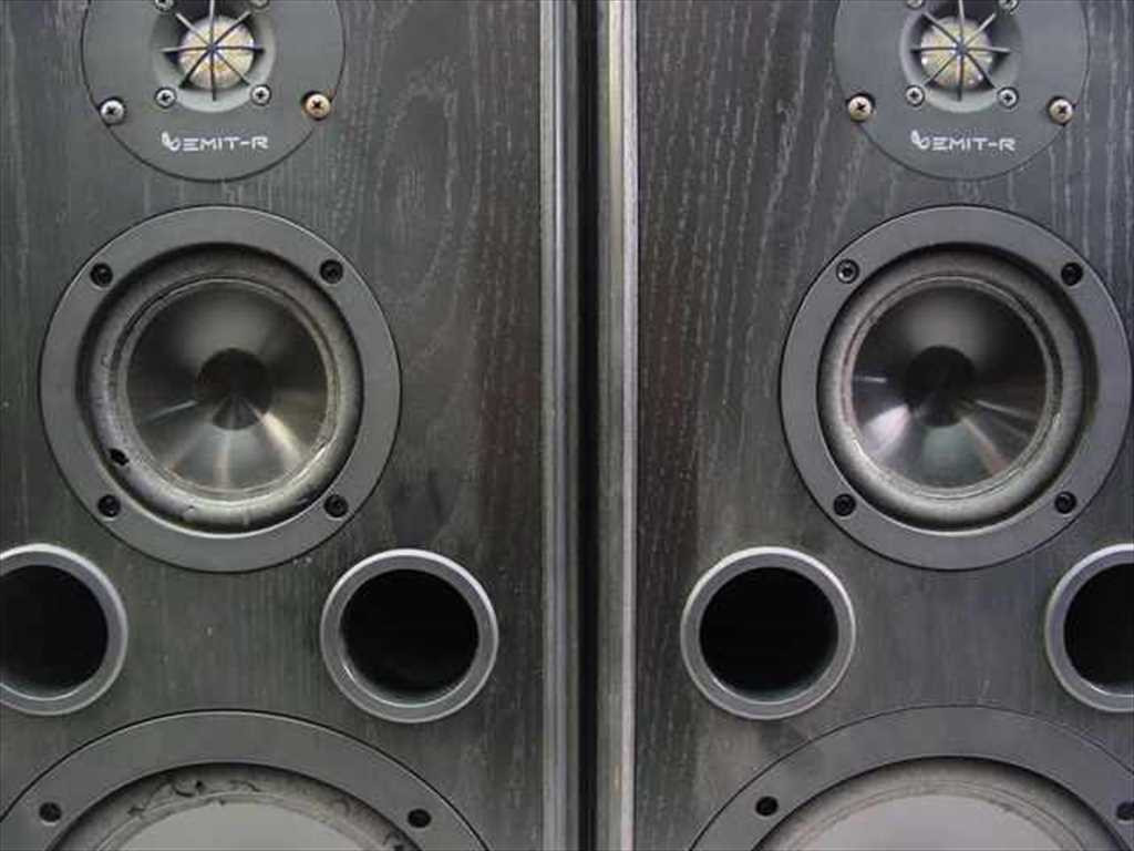 Infinity Kappa 2 Infinity Kappa 5.1 Series II Audio Speakers 3-Way Bass Reflex - Pair