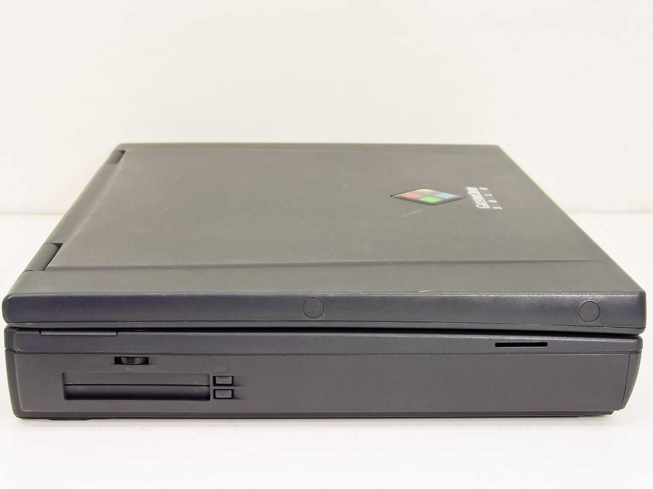 Gateway 2000 Solo 9100 Laptop 233MHz MMX 32MB — Parts