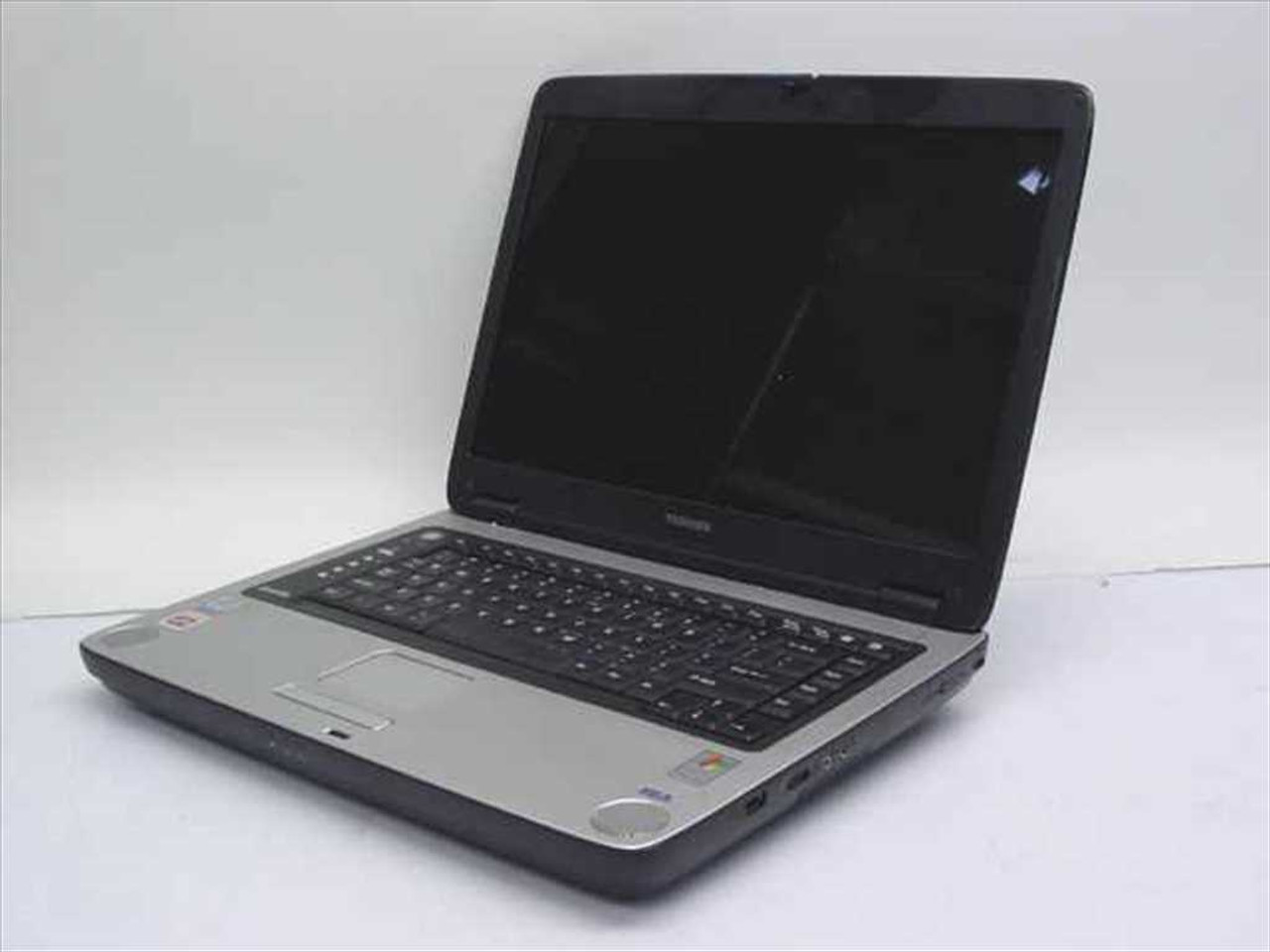 Toshiba Satellite A75-S211 Pentium 4 538 3.2 GHz, ATI Video
