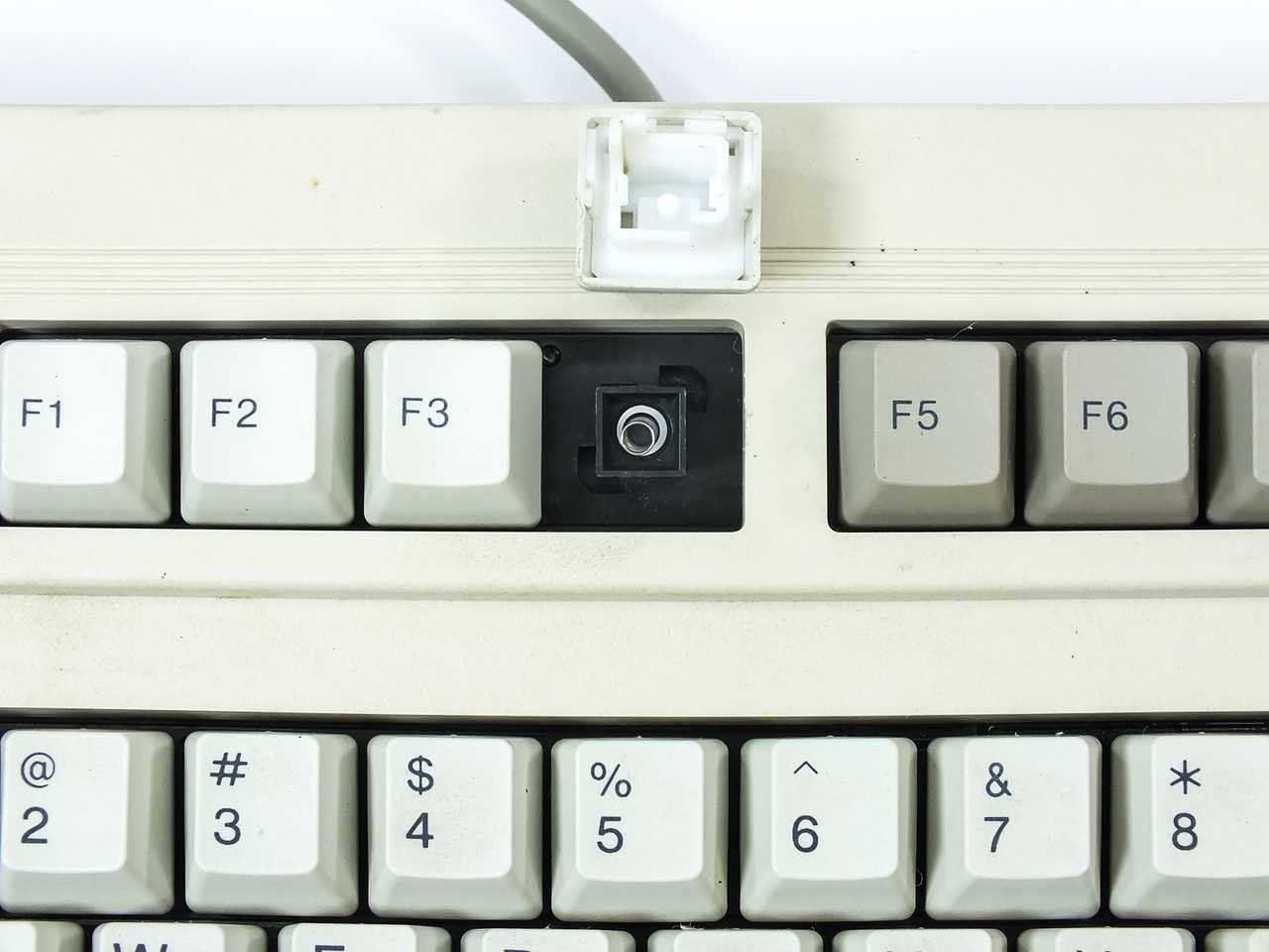 【Wolfdale】富士通コンポーネント PEERLESS FKB4725 blank