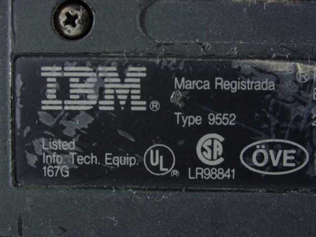IBM 9552-301 700 Thinkpad Laptop