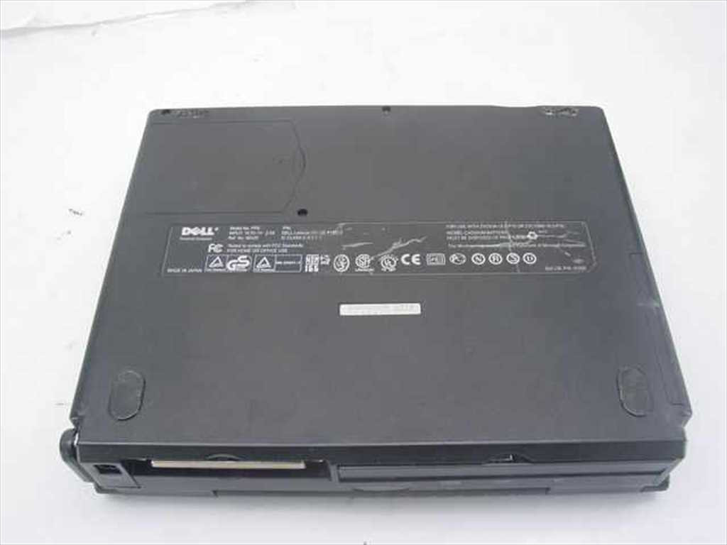 DELL - ORDINATEUR PORTABLE - LAPTOP - LATITUDE XPI - P100SD - POUR PIECES