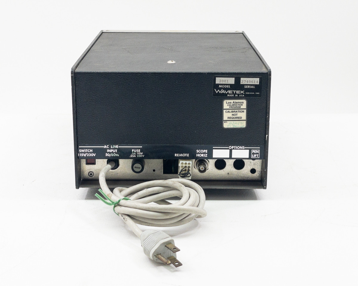 Wavetek 2001 Sweep Signal Generator, 1-1400 Mhz RF | RecycledGoods.com