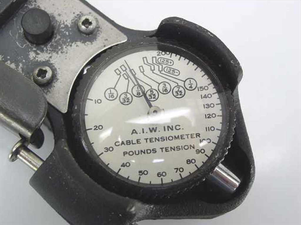 Alton Iron Works 7055 C8 Tensiometer for Aircraft with cables in box