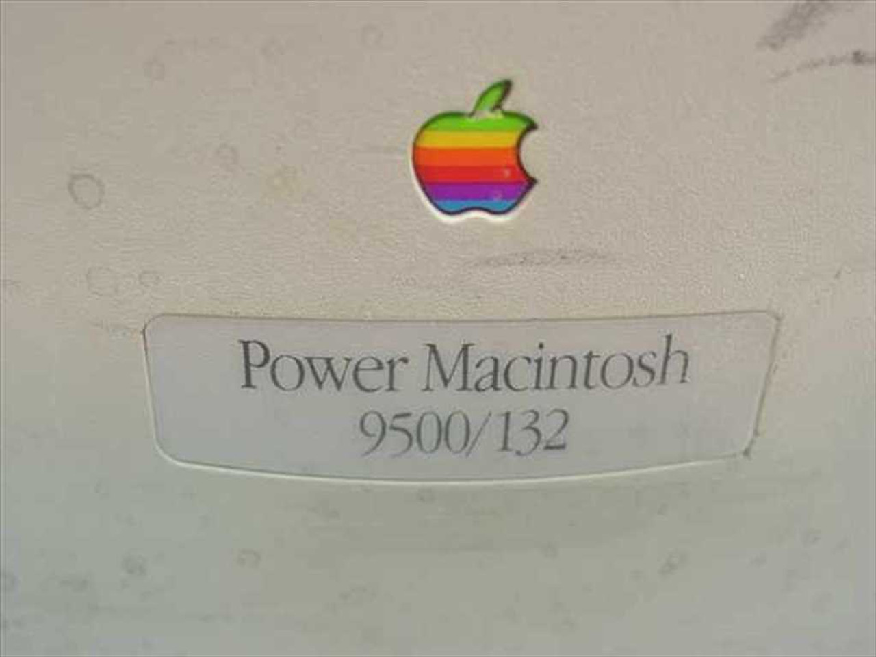Apple M3098 9500/132 PowerMac 150MHz Tower