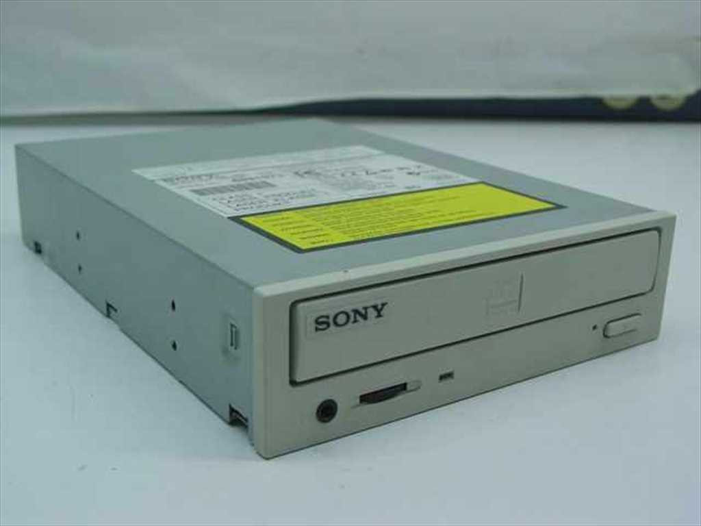 Sony-CRX100E-CD-RW-IDE-