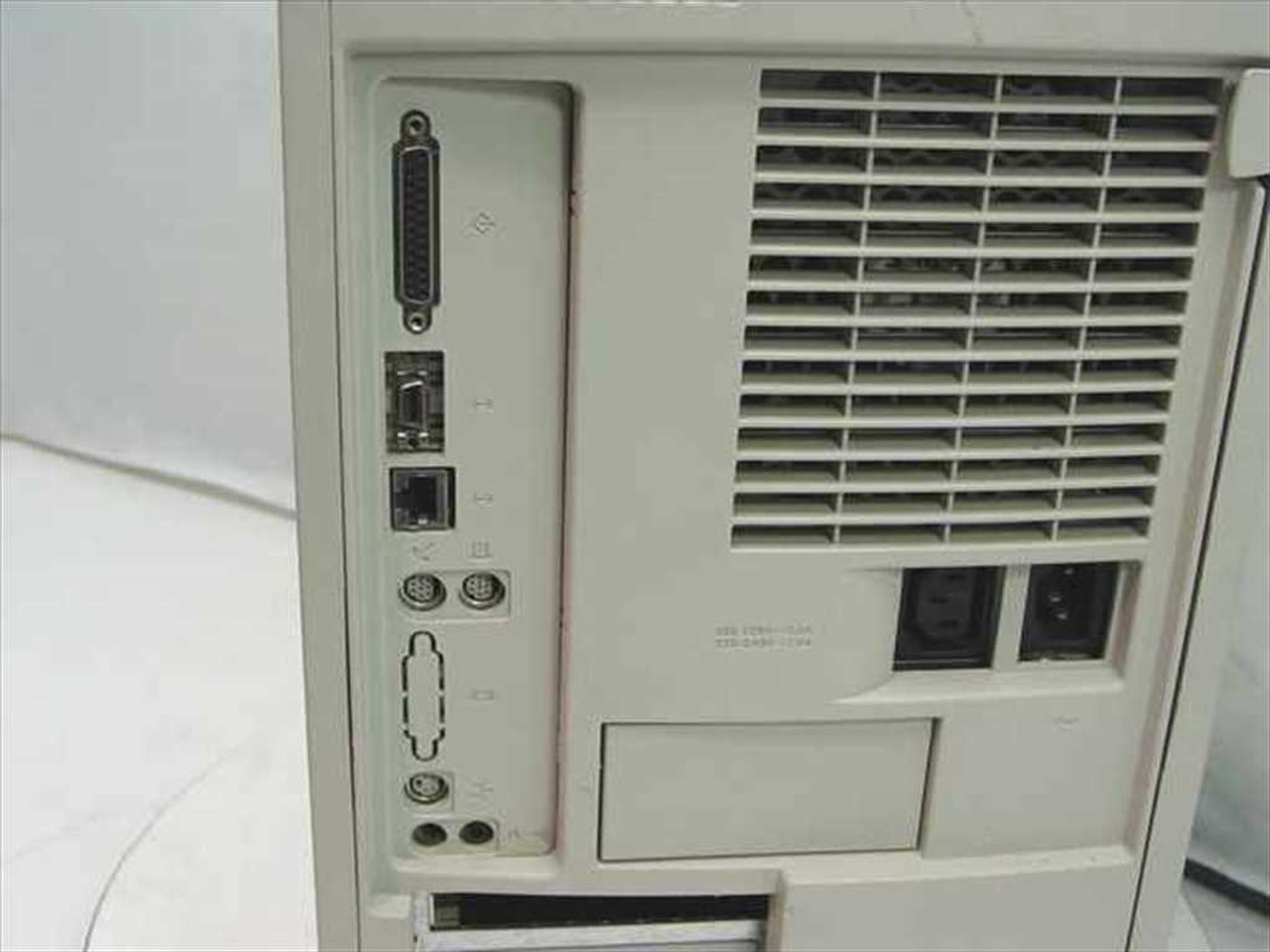Apple　PowerPC Apple M5433 PowerPC 9600/300 - Tower Computer