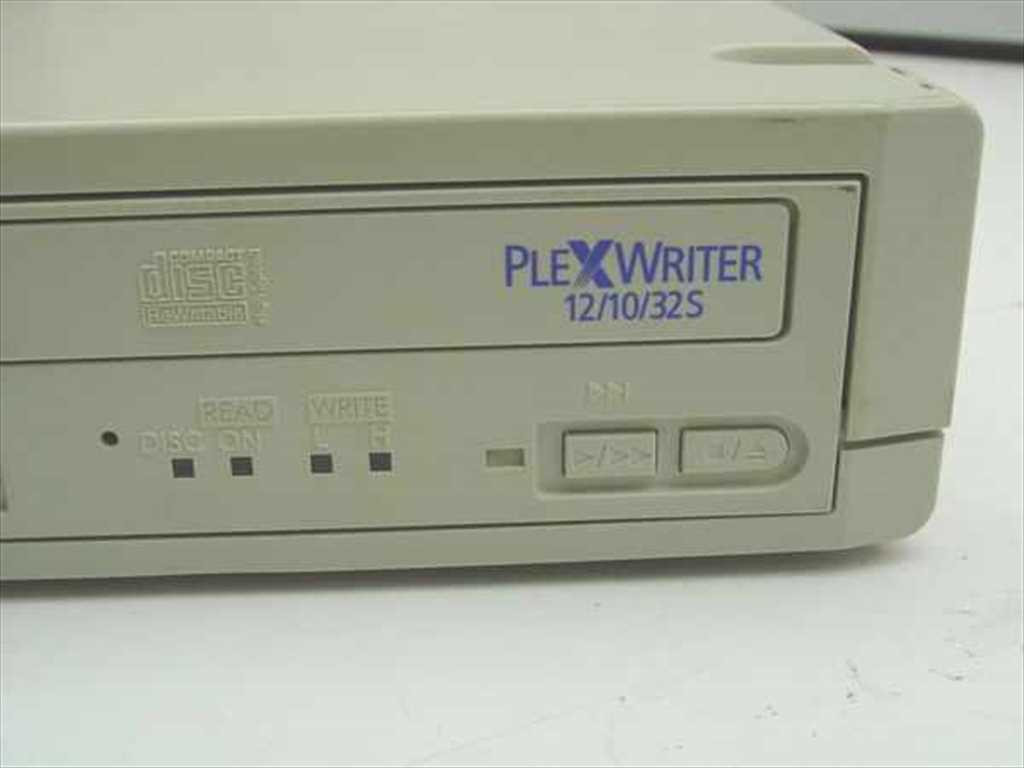 その他 RT-120108 Plextor PX-R820Te CD-RW SCSI Internal 12x10x32S