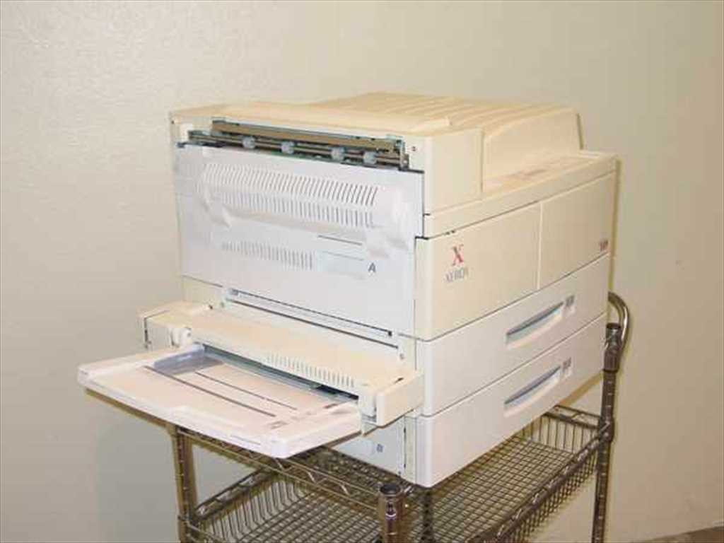 Xerox N32 DocuPrint N32 XYA-1 Laser Printer - 32 PPM