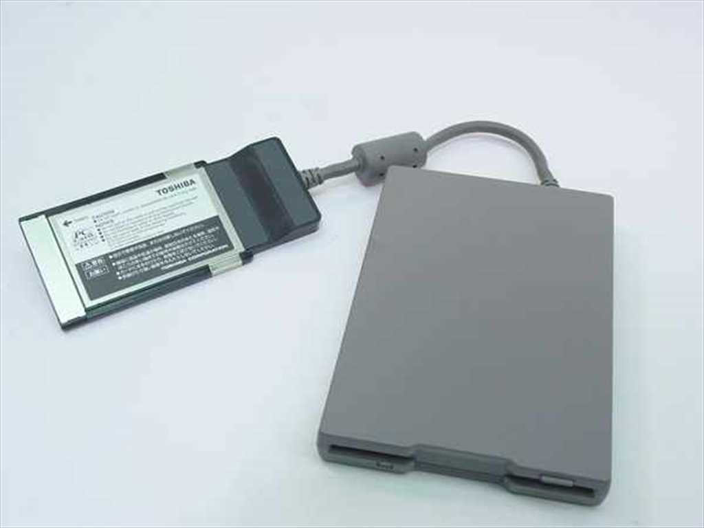 Toshiba PA2940U Libretto PCMCIA External Floppy Drive 100CT 300CT