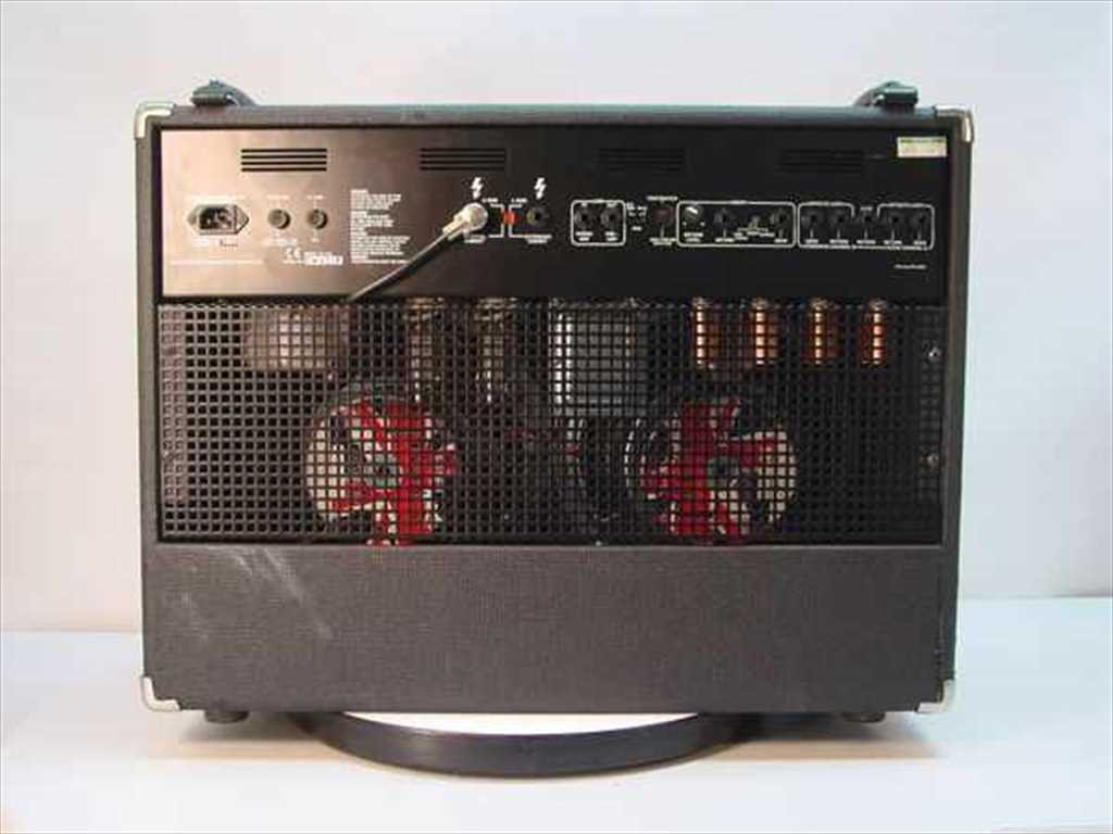 【引き取り限定】イギリス製　真空管ギターアンプ　レイニー　LANEY VC50 212 MADE IN UK Laney VC50-212 Tube Guitar Amplifier 50 Watt