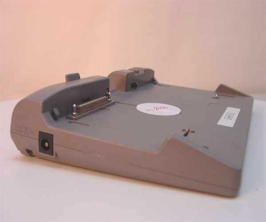 Toshiba PA2720UJ Libretto 50 60 70 Port Replicator