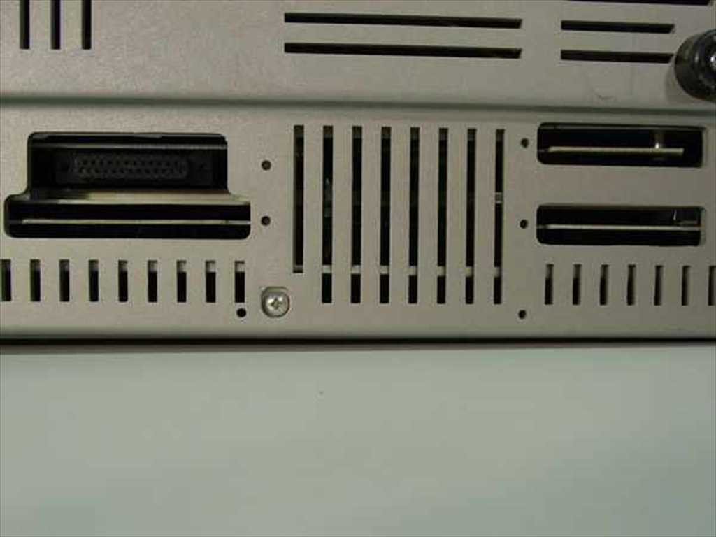 Radio Shack TRS-80 Radio Shack Microcomputer Model III 26-1066