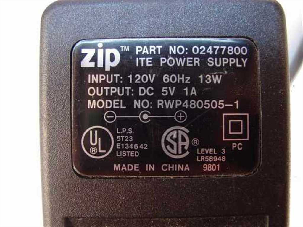 ②ページ Iomega Z100S2 Zip 100 Drive External SCSI w/AC Adapter 02903B04