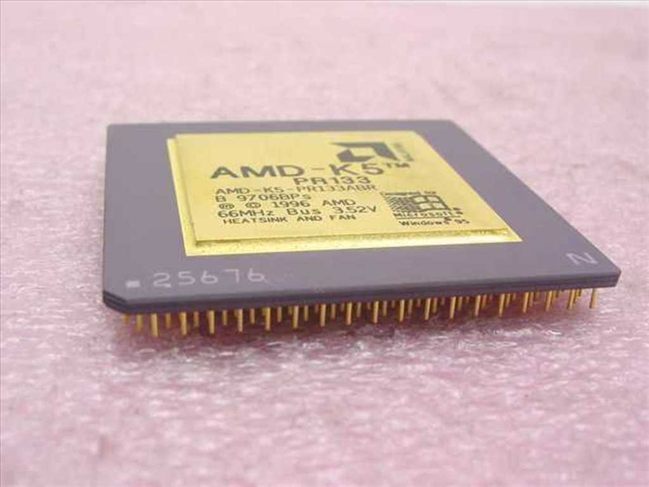 AMD 66Mhz Gold Faced 1996 Processor CPU (K5-PR133ABR)