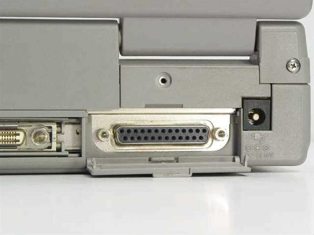 Toshiba PA1228U-T2C P-150MHz Tecra 730CDT 48RAM 2.1GBHDD