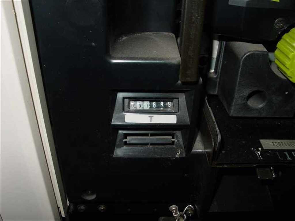 CANON CVCビデオカタログ Canon XA25 Professional HD camcorder at Crutchfield