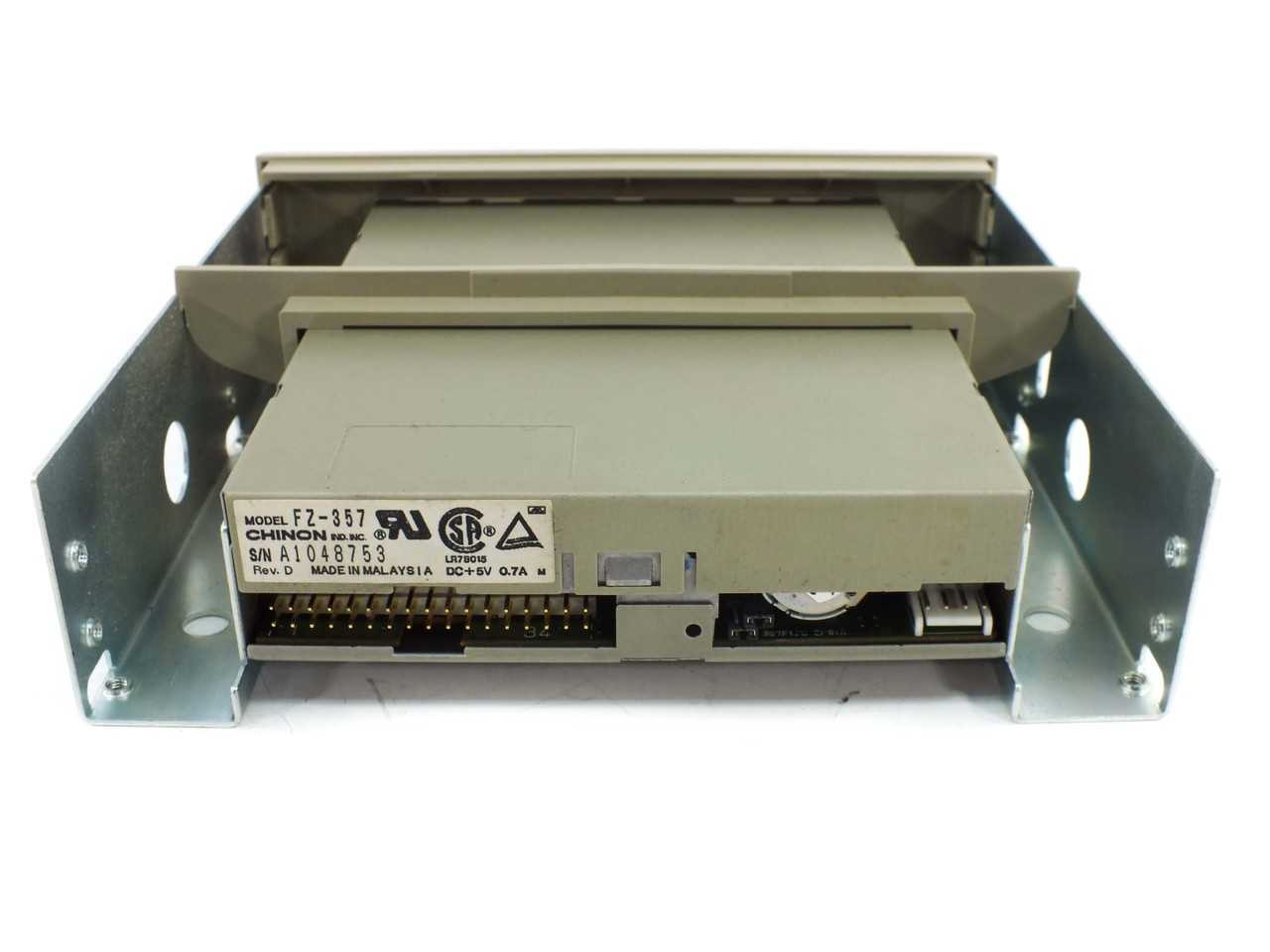 Chinon FZ-357 1.44MB 3.5 Internal Floppy Drive FDD