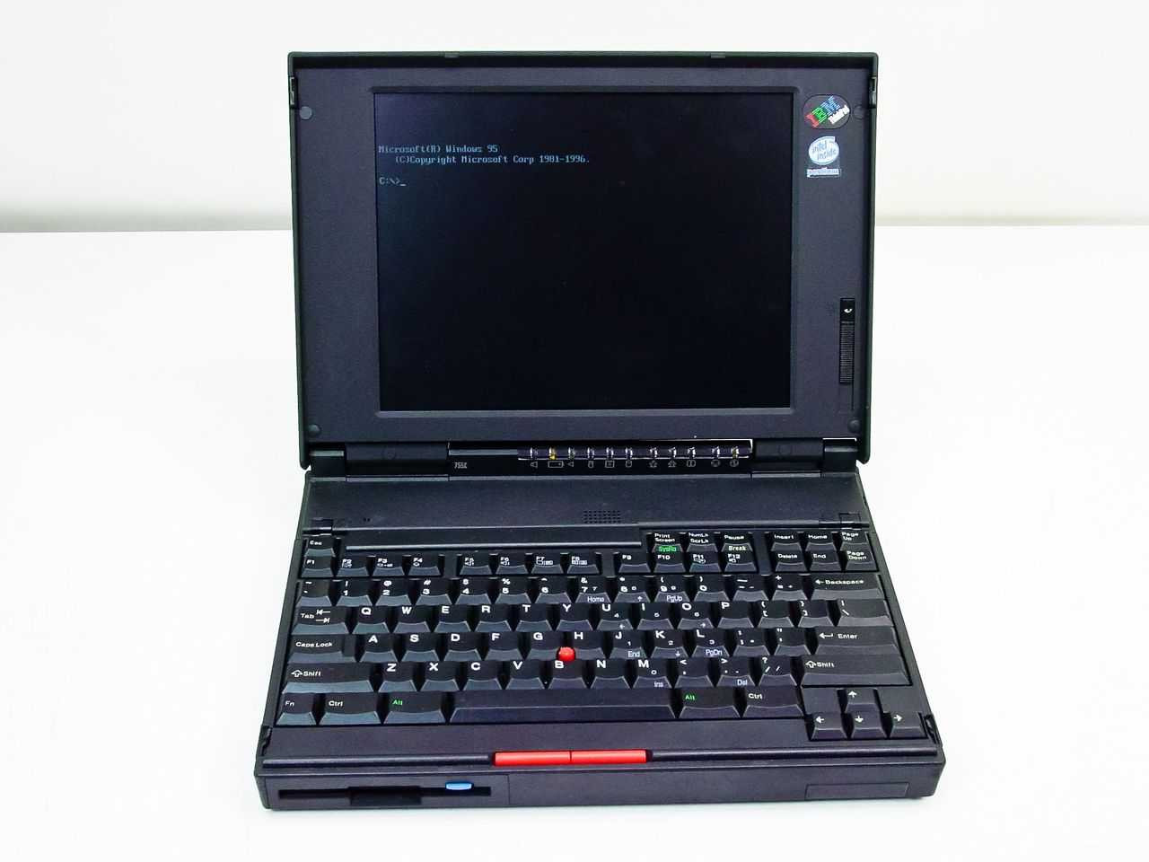 vintage/初期IBM ThinkPad 755C 9545-FJ8/レトロ IBM ThinkPad 755C 486-DX2/50 50MHz Vintage DOS Laptop