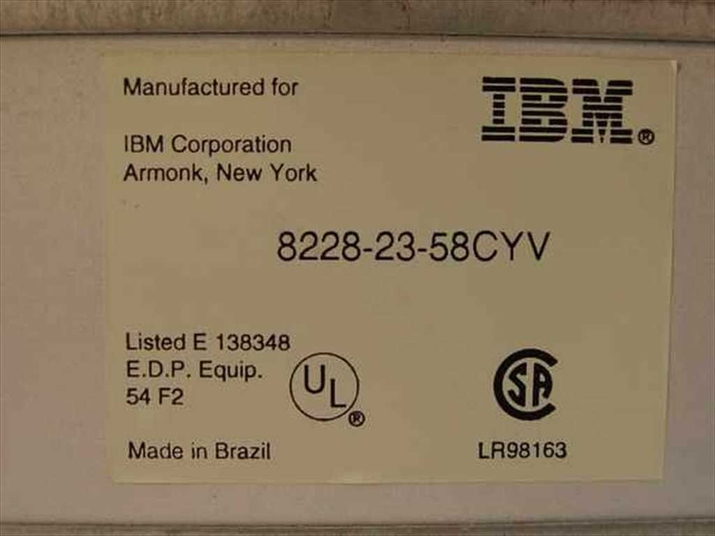 IBM 8228-23 8 Port Token Ring MAU