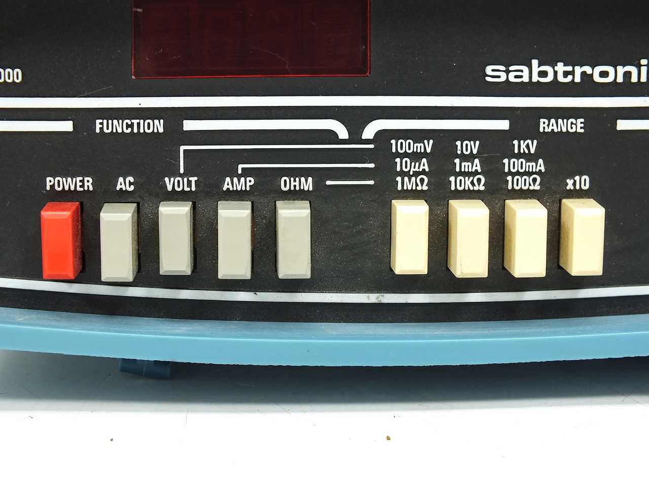 Sabtronics Model 2000 Multimeter - No Power Supply - As Is