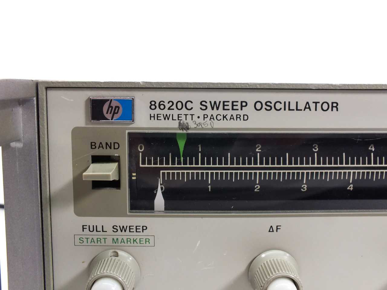 HP 8620C 3.6~8.6GHz Sweep Oscillator with 86240C RF Plug-In in