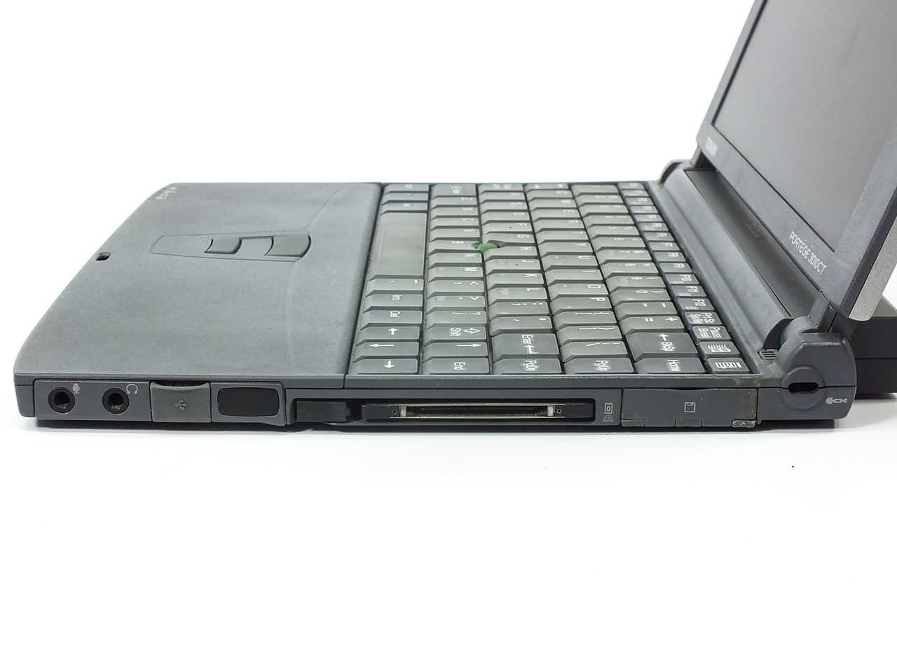 Toshiba PAP301U-T2W5 3010CT Notebook PC Computer PI 266MHz