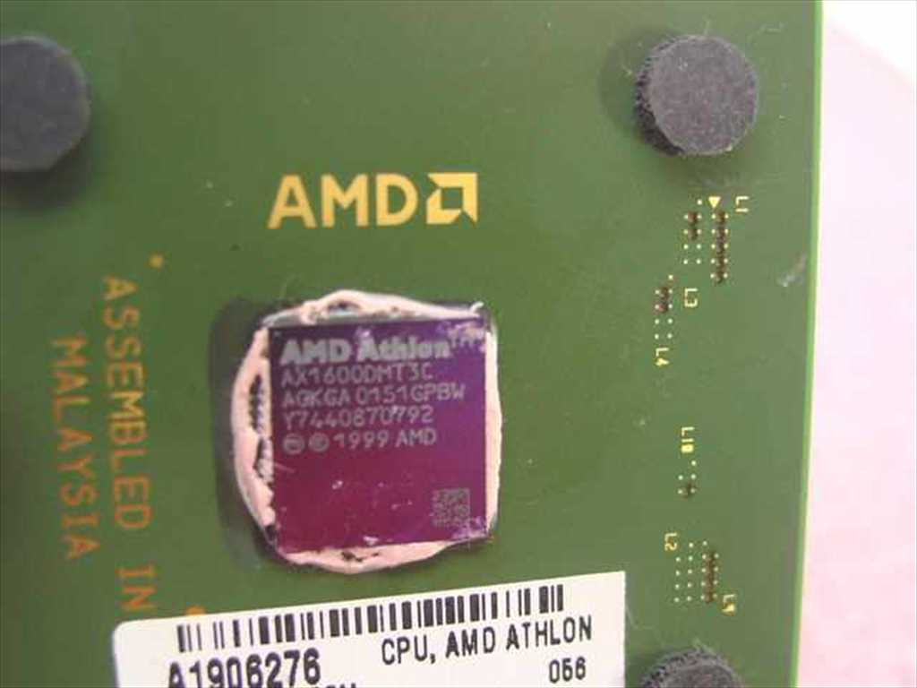 AMD AX1600DMT3C Athlon XP 1600+ CPU Processor - Main Image