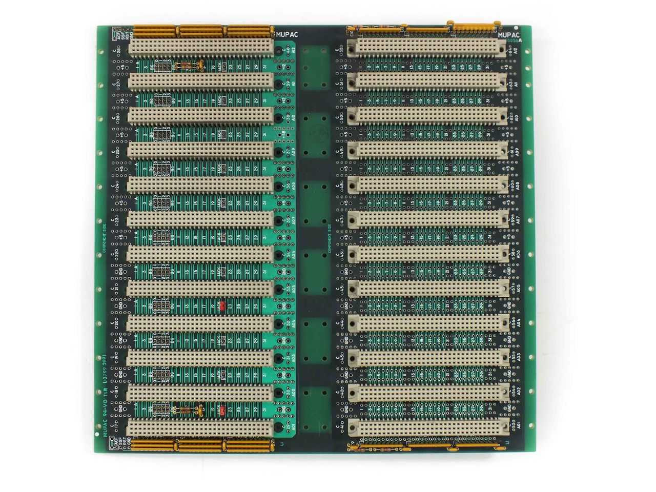 Mupac 460005A 24-Slot VMEbus PCB Backboard 94-VO L-3799