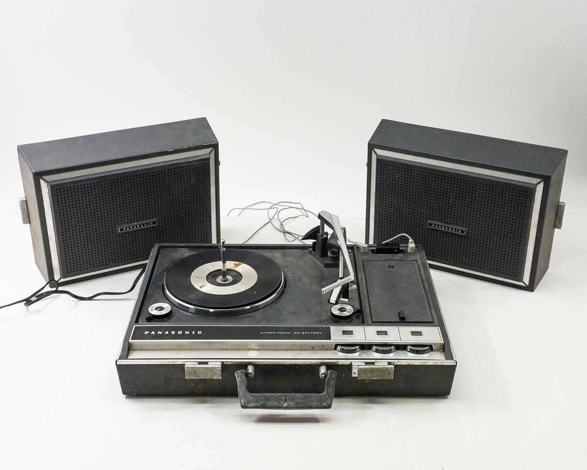 Panasonic SG-634 Solid State Stereo Phonograph Vintage Audio