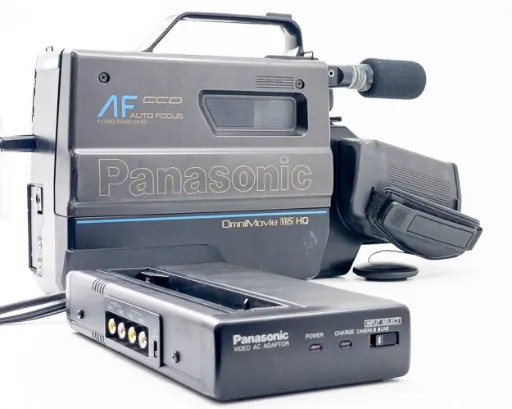 Panasonic PV-320D OmniMovie VHS HQ AFX6 Video Camera Camcorder, AC