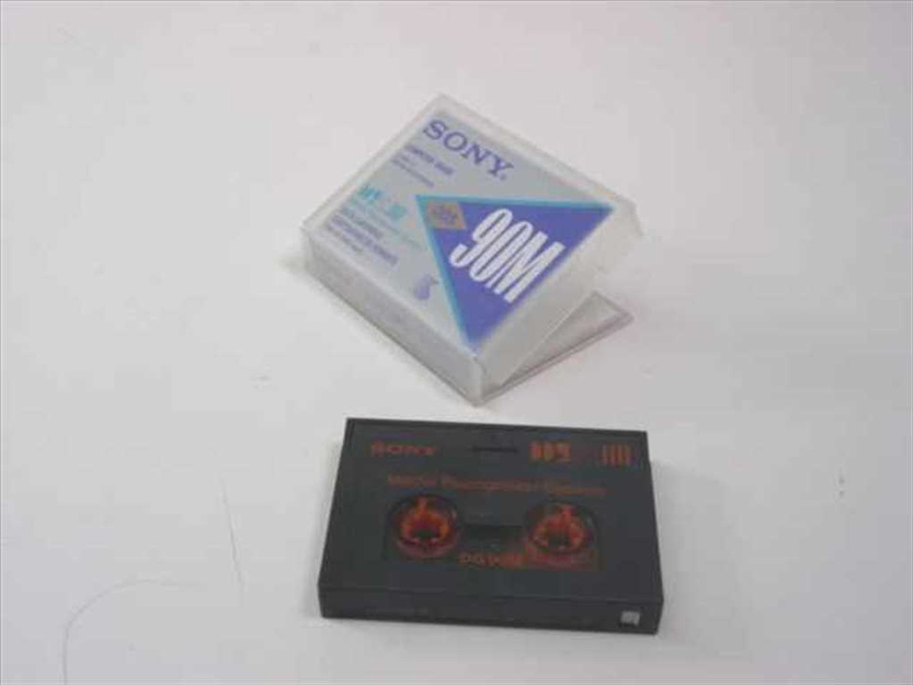 その他 SONY - Sony 90M Computer Grade Data Cartridge Sony DG90M Tape Drive Data Cartridge 90 M / 295 Feet