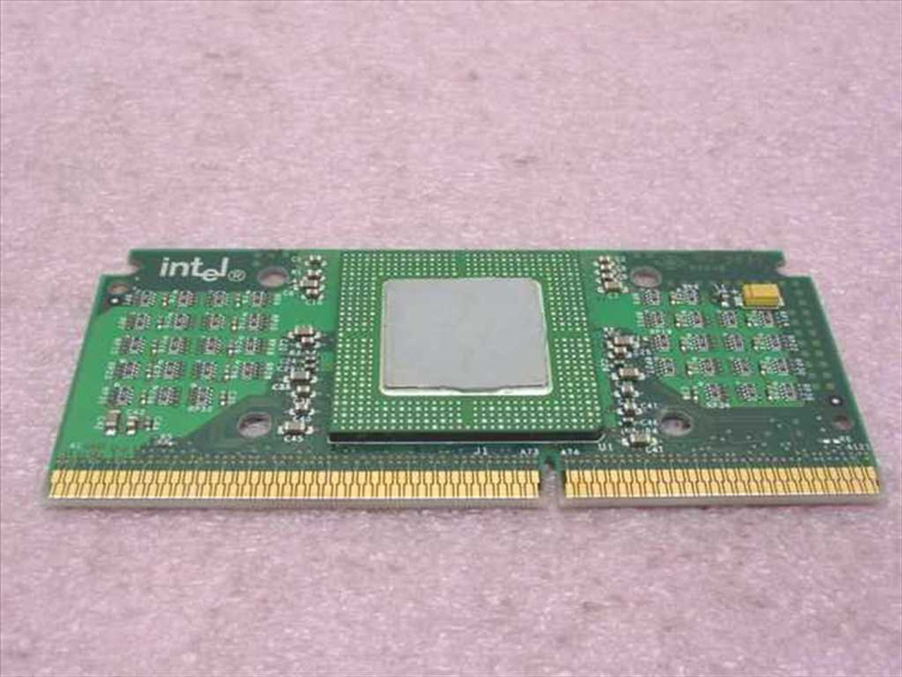 Intel SL32A Celeron CPU 300MHz/66/128/2V Slot 1 - Bare NO Heatsink