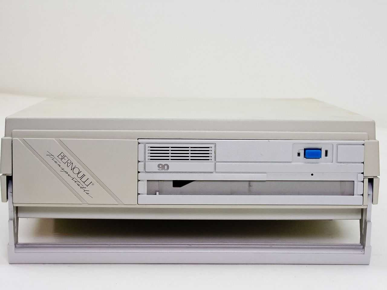 Scsi Optical Drive iomega B190T Bernoulli Transportable 90 External SCSI Optical Drive - As Is