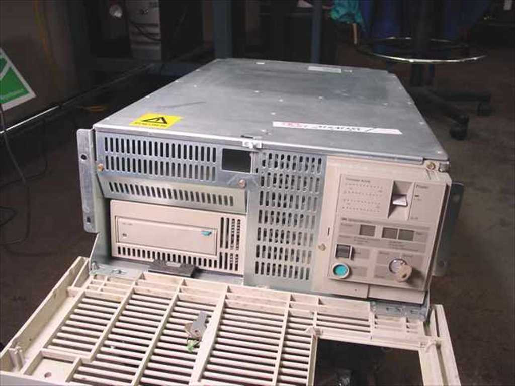 IBM 21F5758 AS400 Series Midrange Rackmount Computer QC-1000 Tape Drive ...