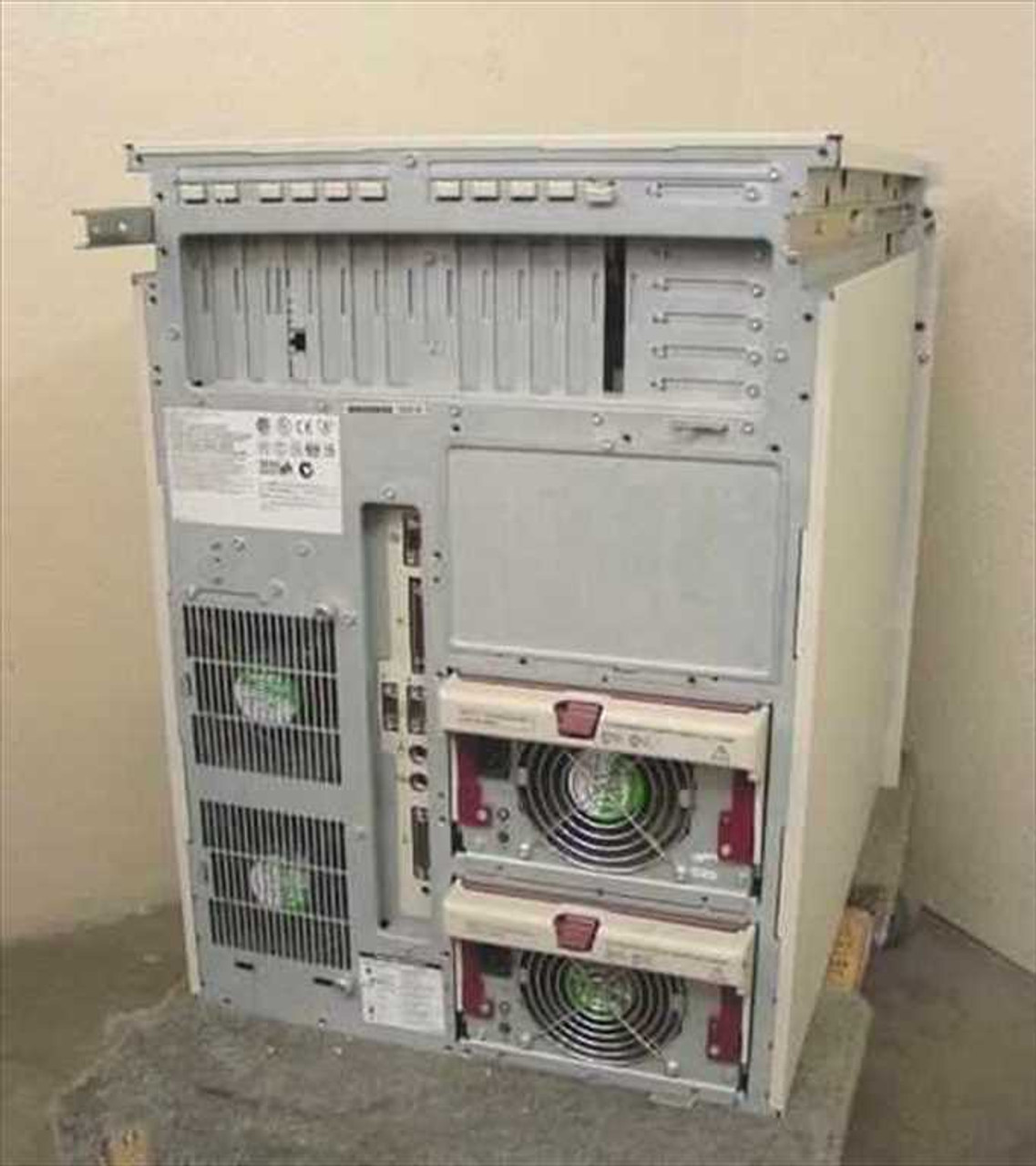 Compaq Proliant 6000 Rackmount Server 200Mhz CPU 256MB Ram 4039 Series - As  Is