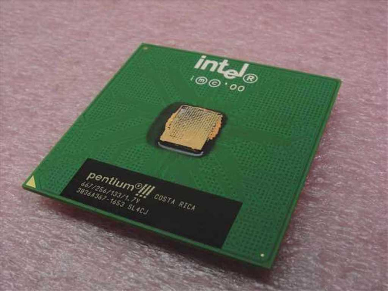 CPU Intel Pentium III 1GHz CPU Intel Pentium III 1GHz (BX80526C1000256S) Processor for sale