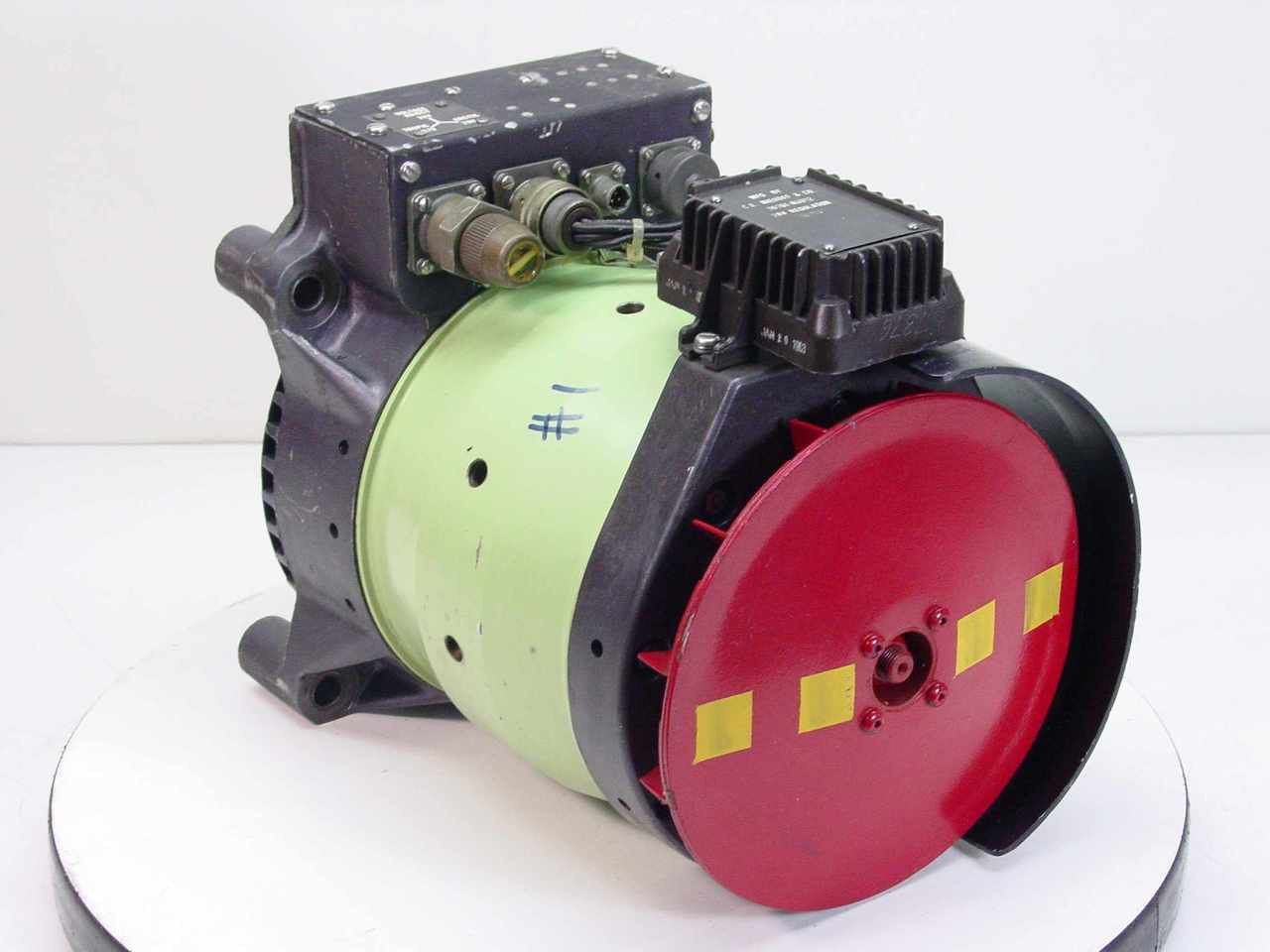 CE Niehoff 19207 Generator, Engine Accessory 28 Volt 300 Amp