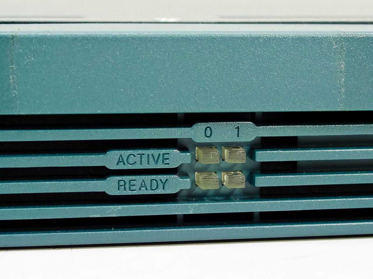 Cisco 3600 Series Router Chassis (Cisco3620)