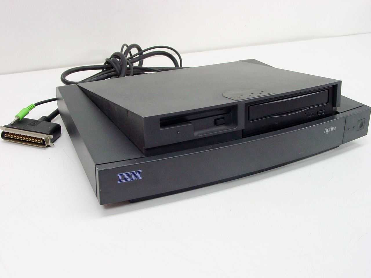 IBM 75H8898 Aptiva 2159 Media Console CD Floppy Drives
