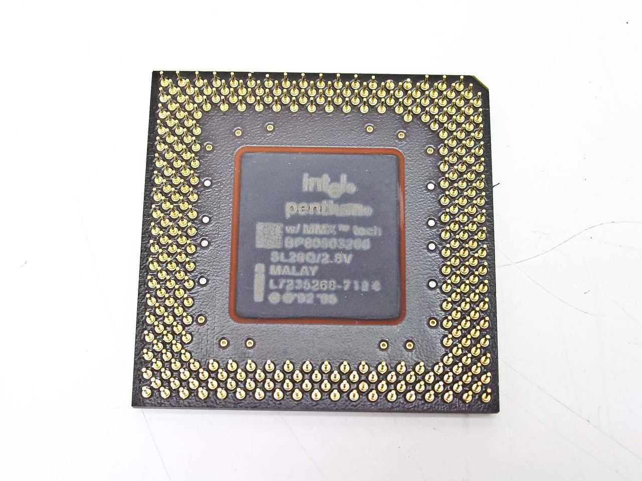 Intel Pentium MMX 200 MHz SL26Q
