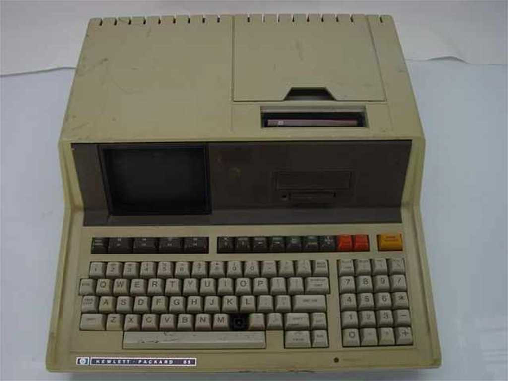 HP 85 Microcomputer 1980 Collectable Calculator