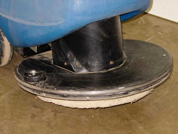 Windsor L2020D Lightning Floor Burnisher close-up of burnishing pad and pad driver from below