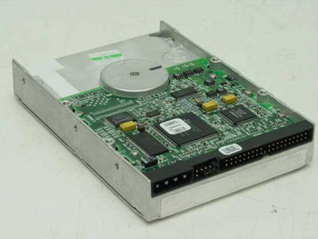 Maxtor 90432D3 4.3GB IDE hard drive – bottom PCB view showing controller board, main ICs, and IDE/power connectors