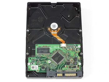 Hitachi Deskstar HDP725032GLA360 – bottom PCB view showing controller board and SATA connector edge