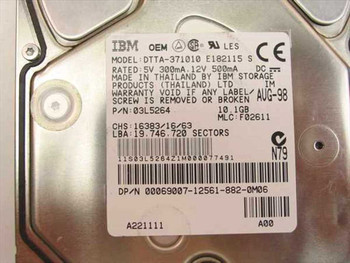 IBM DTTA-371010 close-up of drive label showing model, P/N 03L5264, 10.1GB, AUG-98 warranty date, and Dell OEM part number