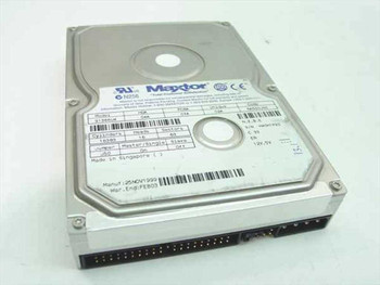 Maxtor 91366U4 IDE hard drive – angled top view showing label with cylinder/head/sector specs and IDE connector